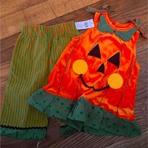boutique size 2T pumpkin outfit